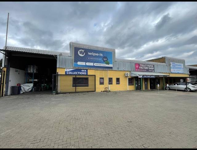 INDUSTRIAL PROPERTY TO RENT IN HENNOPSPARK